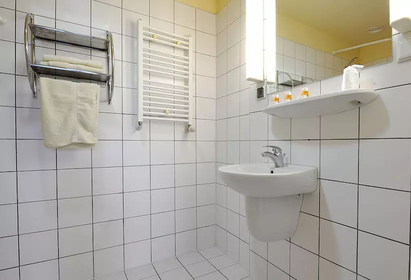 酒店 Diament Stadion Slaski