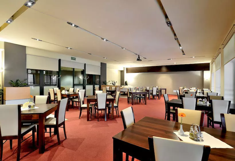 酒店 Diament Stadion Slaski