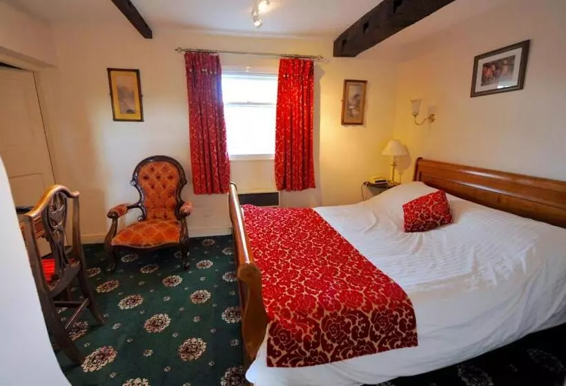 Hotelli The Greyhound Coaching Inn