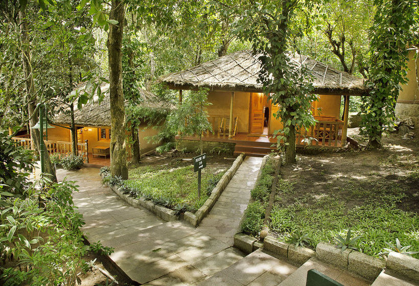 ホテル Thekkady Woods N Spice