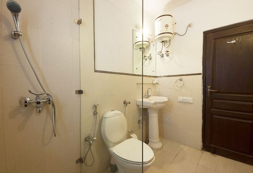 The Ayali Fernhill Resort, Chail