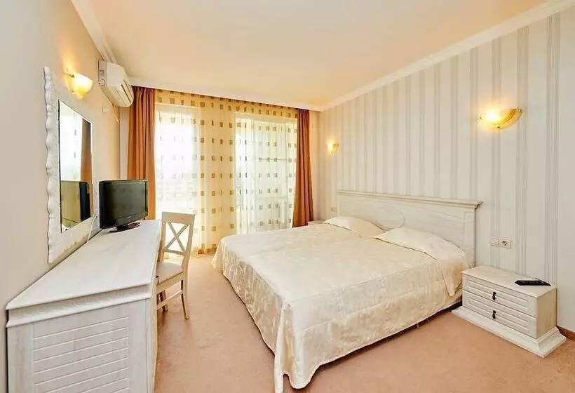 Penelopa Palace Apart Hotel & Spa