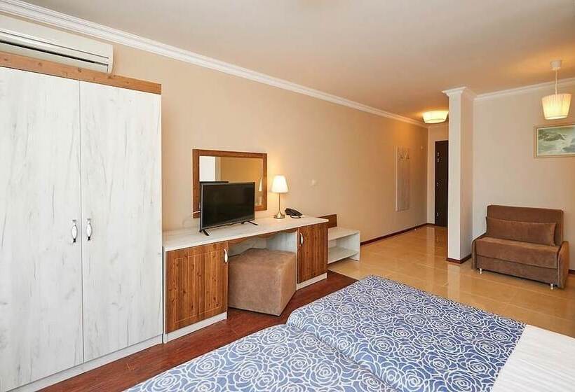 Penelopa Palace Apart Hotel & Spa