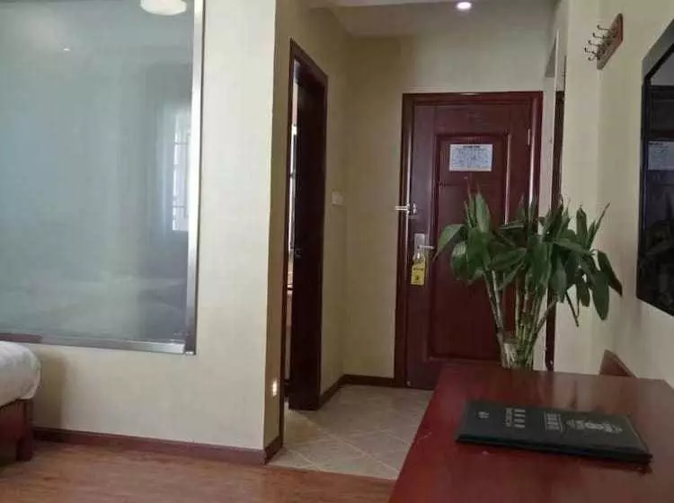 Super 8 Hotel Dunhuang Feng Qi-jiuquan