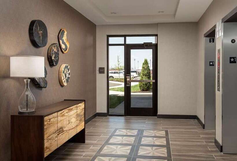 Otel Homewood Suites By Hilton Louisville Airport