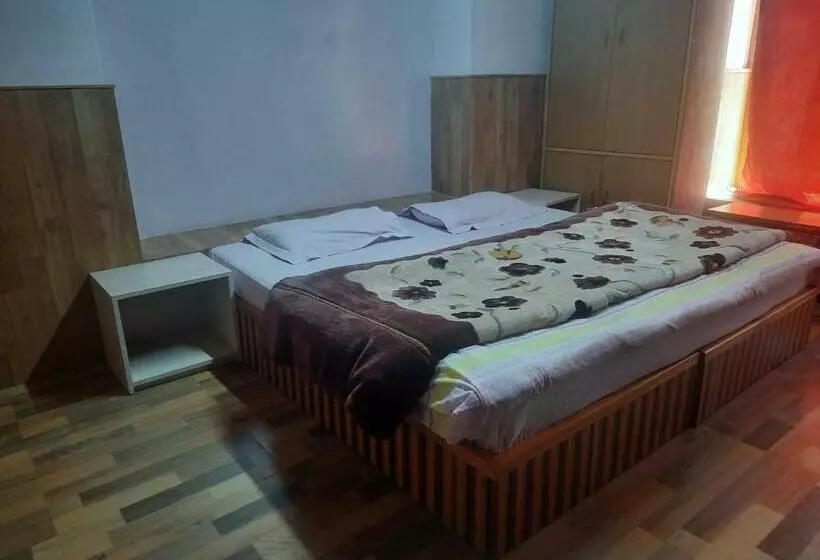 پانسیون Serdung Guest House