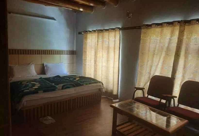 پانسیون Serdung Guest House