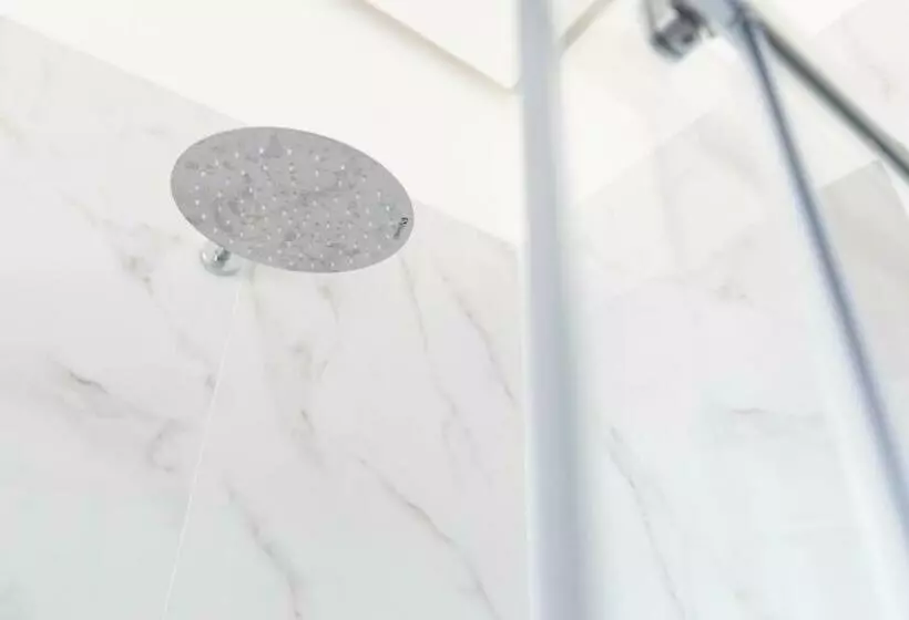 پانسیون Villa Pia Suites