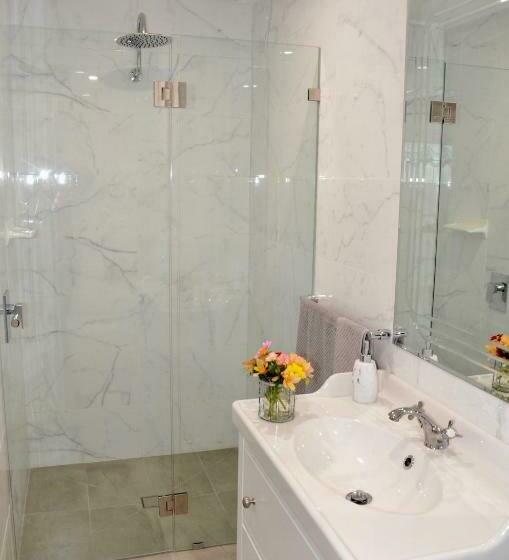 פנסיון The Stables