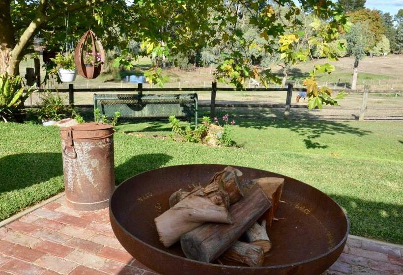 פנסיון The Stables