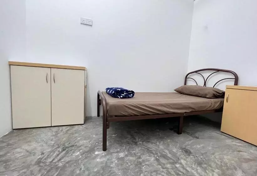 Retkeilymaja Jiaxin Dormitory   Puteri Wangsa 家馨旅舍