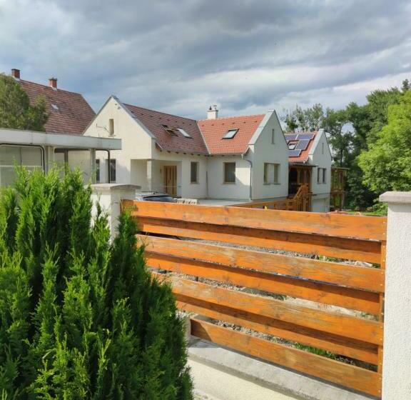 Bed and Breakfast Malomkerék Vendégház