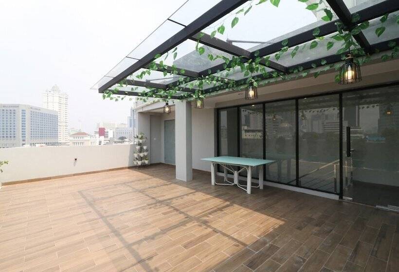 Hotel Flamenco Urban Living