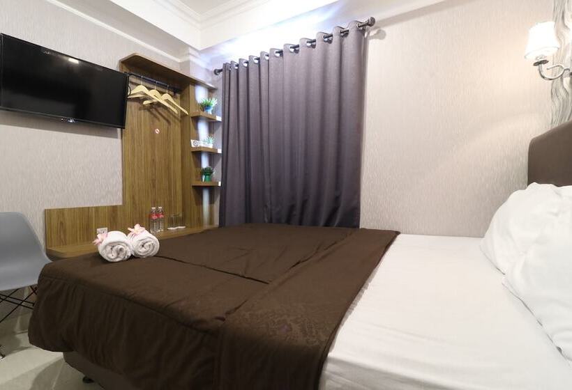 Hotel Flamenco Urban Living