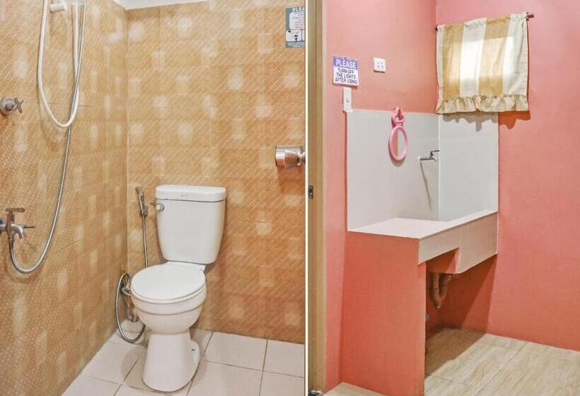 Hotel Solanos Transient House