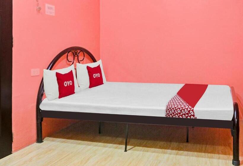 Hotel Solanos Transient House