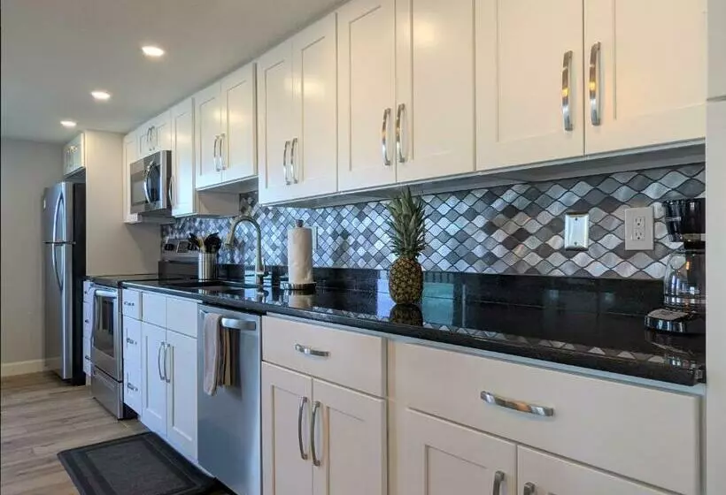 Sea Club Condo #32