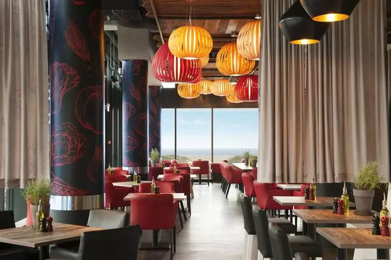 酒店 Aja Warnemunde