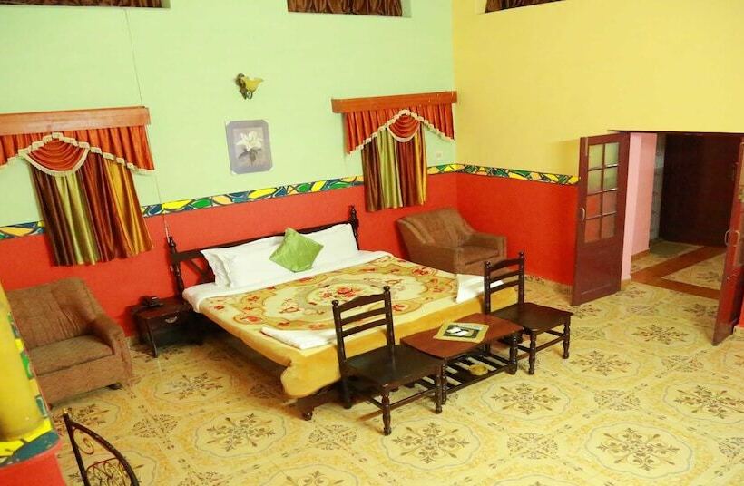 בית מלון כפרי Cliff Club Resort