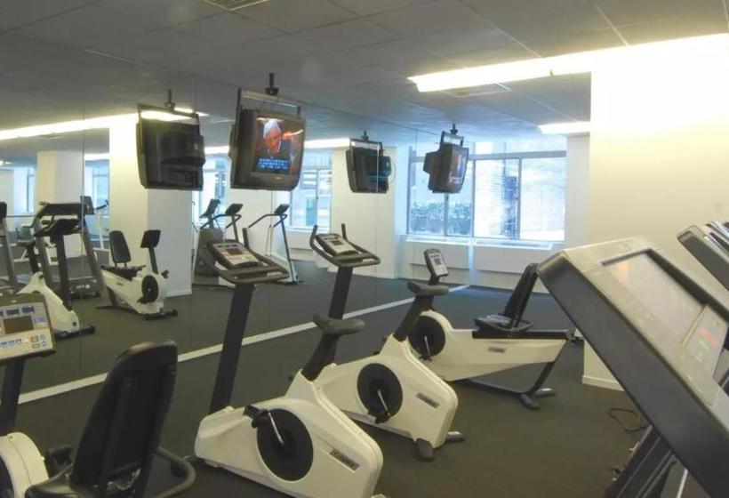 酒店 Churchill At 777 6th Ave