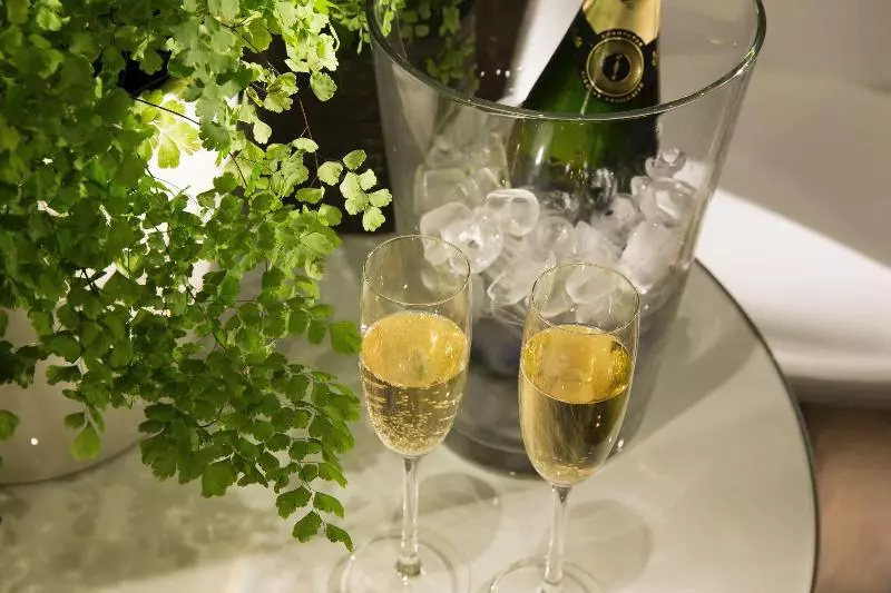 ホテル Eiffel Turenne