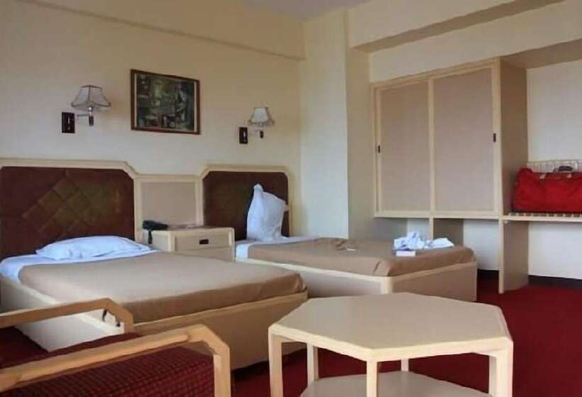 בית מלון כפרי Femina