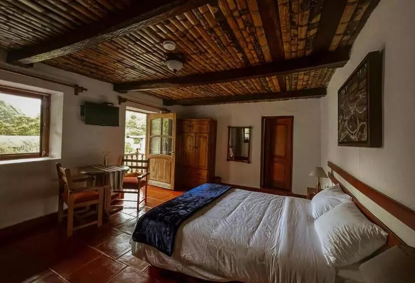 Отель Fundo Achamaqui