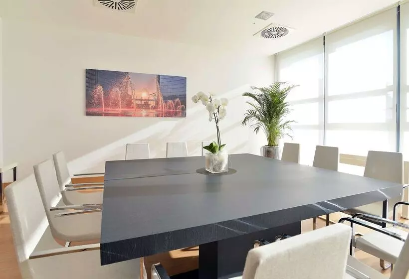 酒店 Hilton Garden Inn Milan North