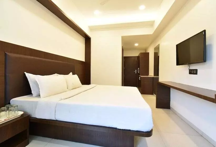 ホテル Kohinoor Plaza