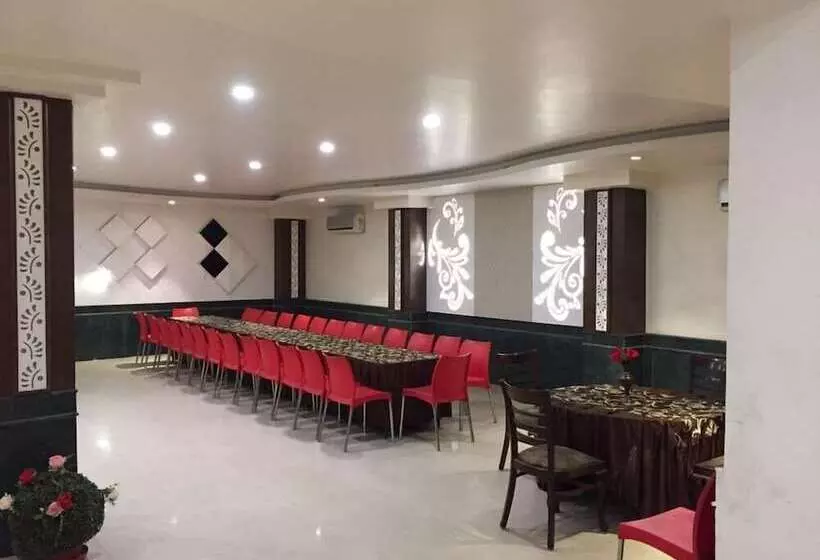 هتل Namaskar Residency