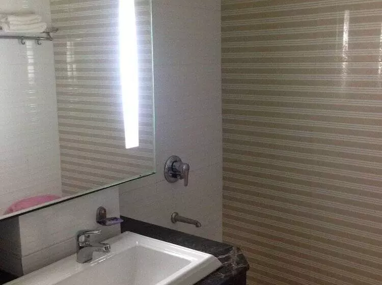 هتل Namaskar Residency