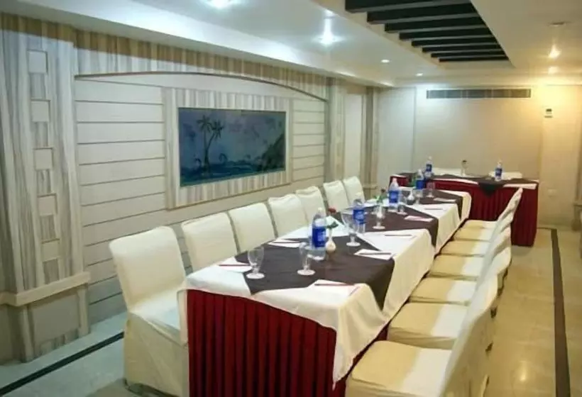 בית מלון כפרי New Temples Town