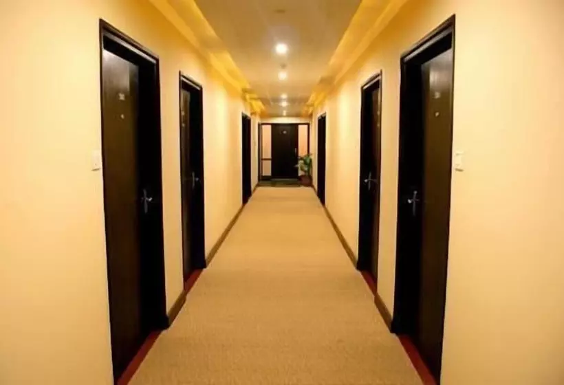 בית מלון כפרי New Temples Town