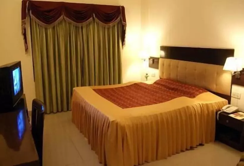 בית מלון כפרי New Temples Town