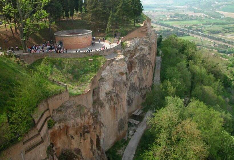 בית מלון כפרי Picchio