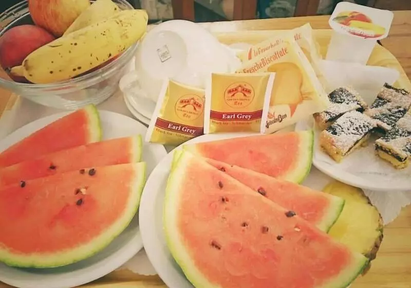 فندق Raffaello   Self Check In Free