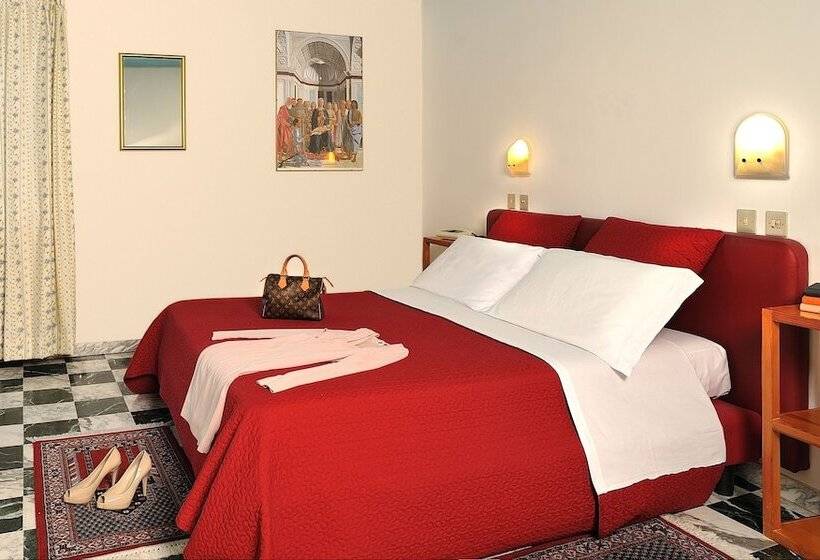 Szálloda Raffaello   Self Check In Free