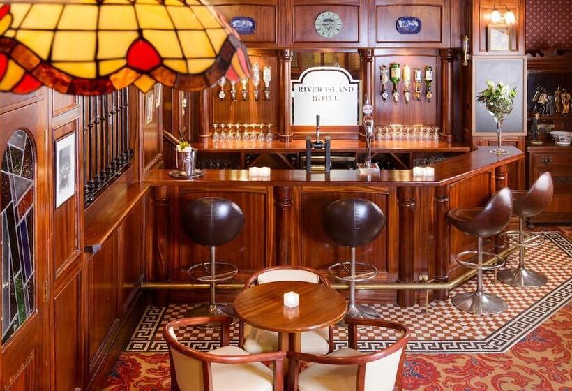 فندق River Island