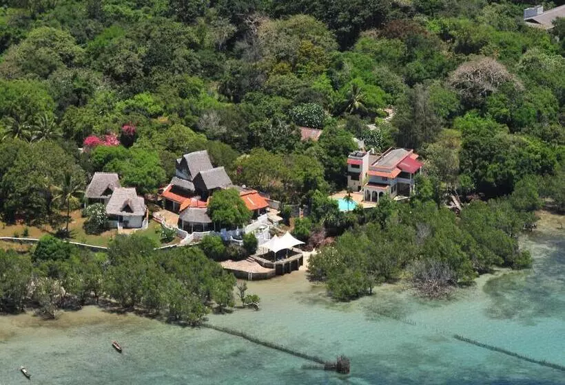 هتل Shimoni Reef Lodge