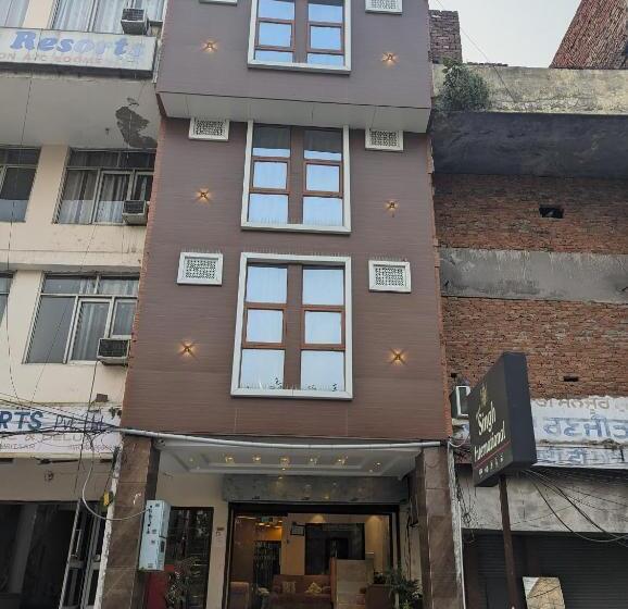 Отель Singh International, Amritsar