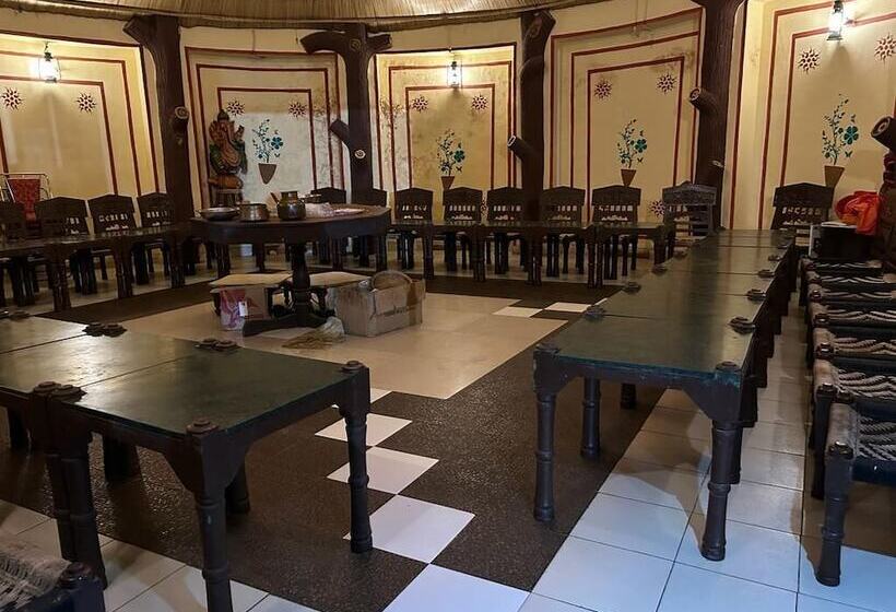 فندق Swad Ri Dhani