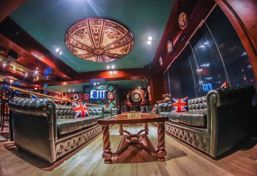 Отель The Altius A Boutiqe