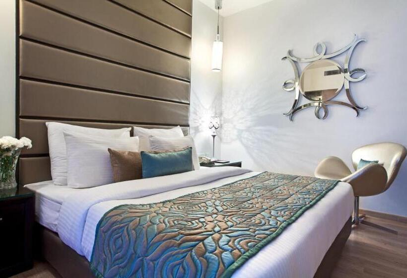 Отель The Altius A Boutiqe