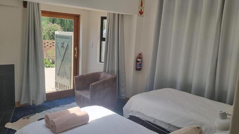 The Highlander Hotel Dullstroom