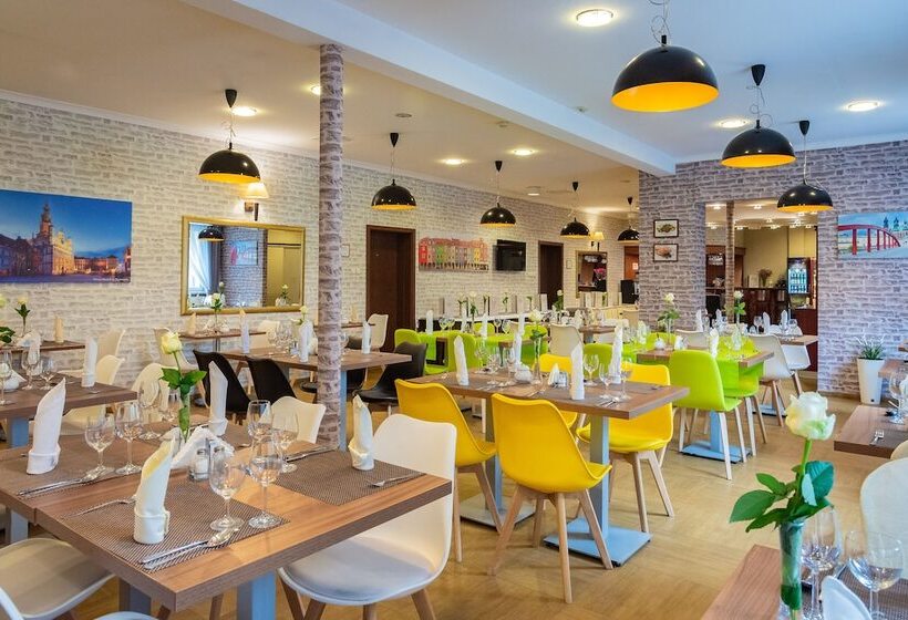 فندق Topaz Poznań Centrum