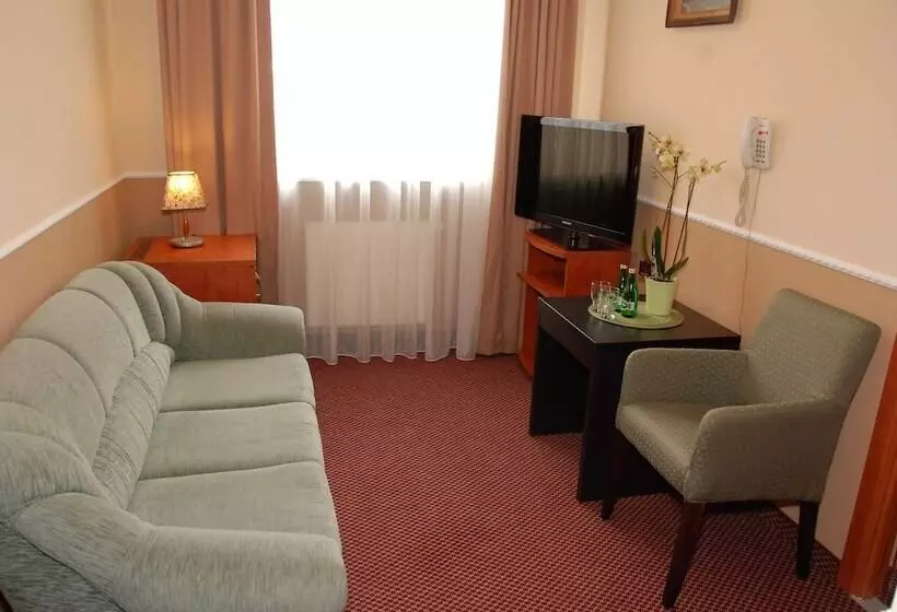 فندق Topaz Poznań Centrum