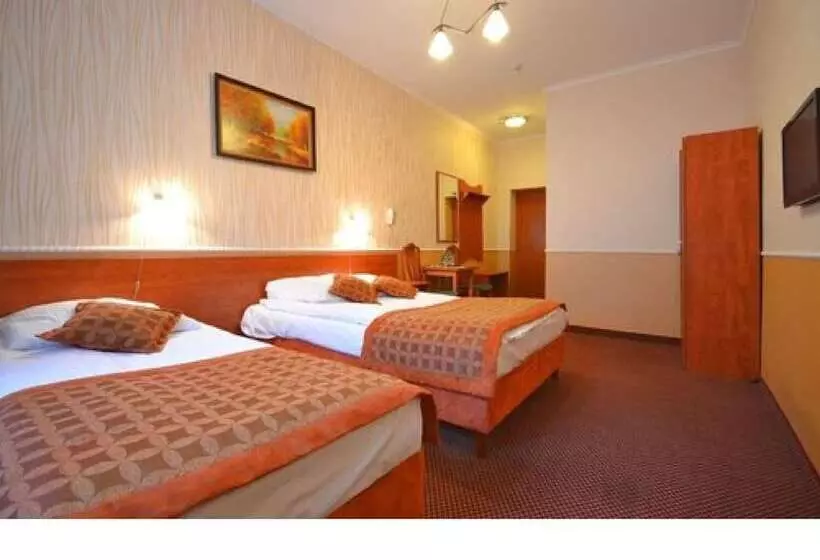 فندق Topaz Poznań Centrum