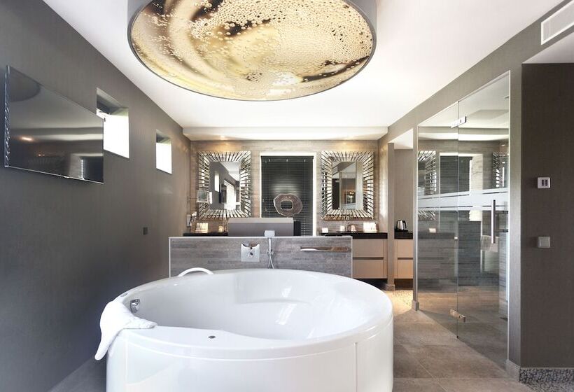 Van Der Valk Hotel Breda