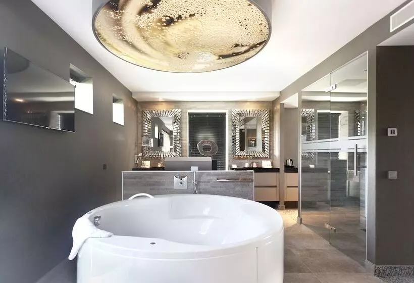 Van Der Valk Hotel Breda