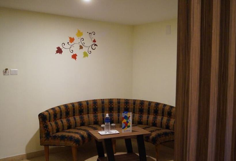 Hotel Vinayaga Inn By Poppys Ooty